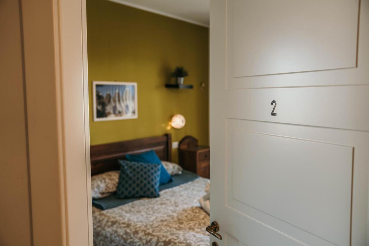 Casa Mita Bed & Breakfast Pulsano Bagian luar foto