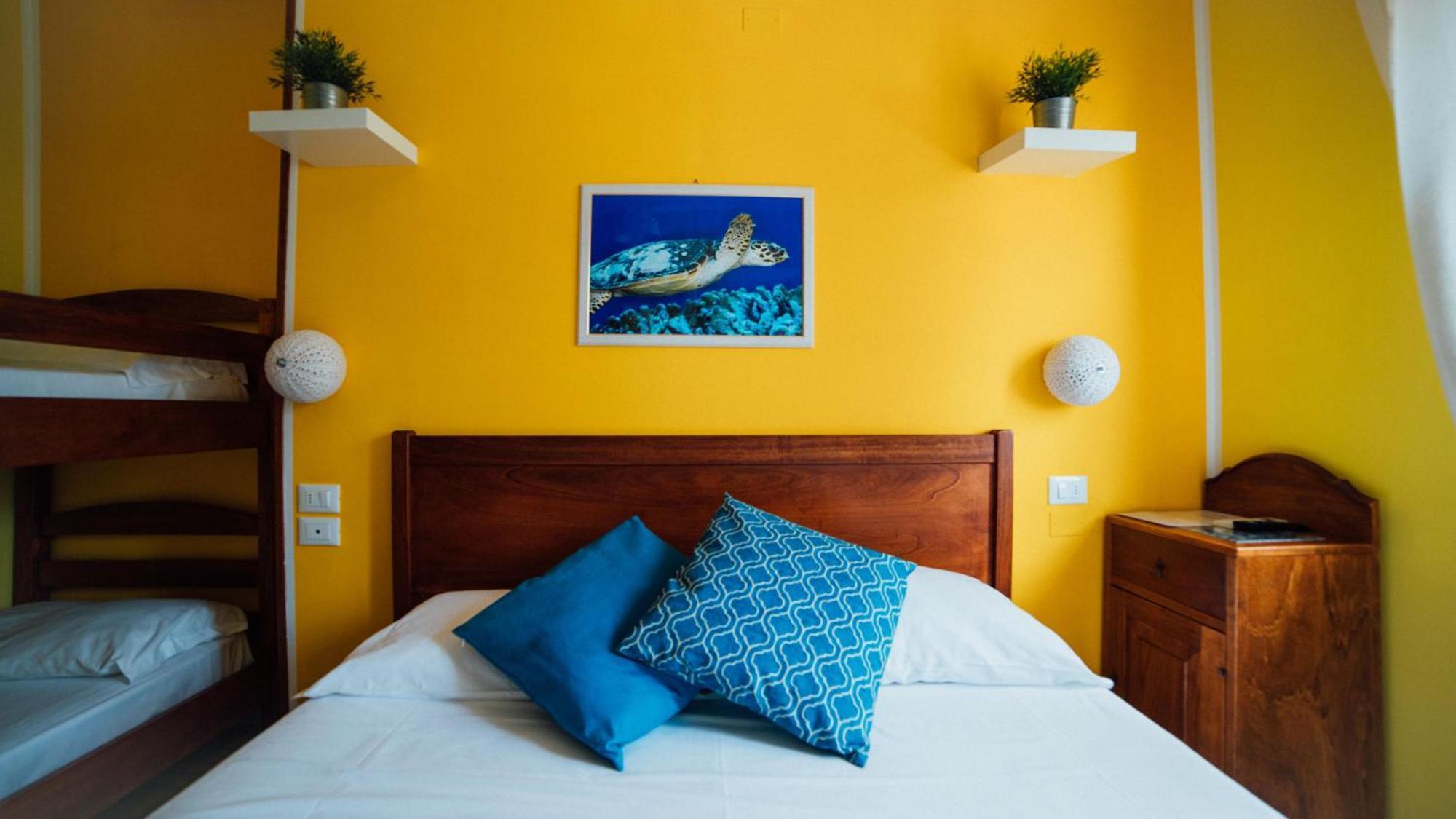 Casa Mita Bed & Breakfast Pulsano Bagian luar foto