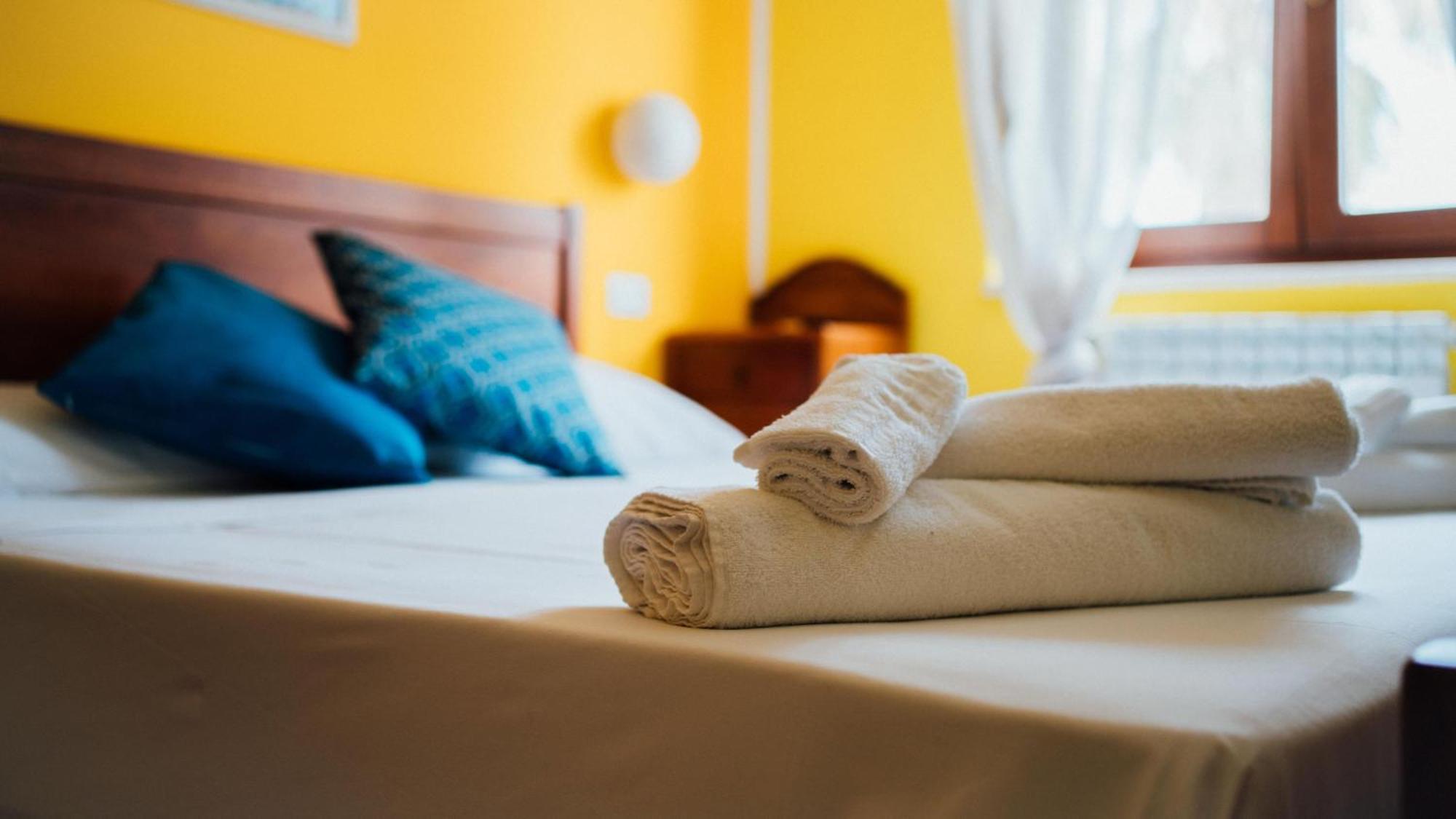 Casa Mita Bed & Breakfast Pulsano Bagian luar foto
